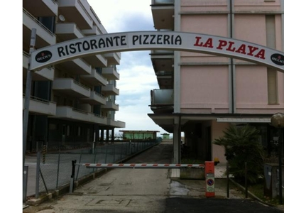 Pizzeria in gestione a Cesenatico, Viale Giosuè Carducci 211