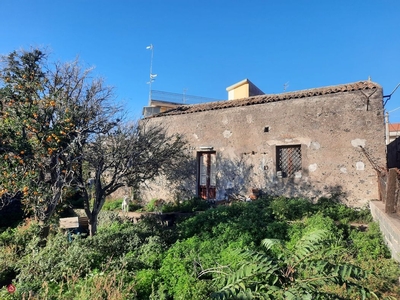 Rustico/Casale in Vendita in Via belvedere a Acireale