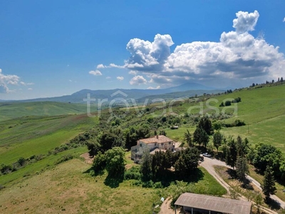 Rustico in vendita a Castiglione d'Orcia