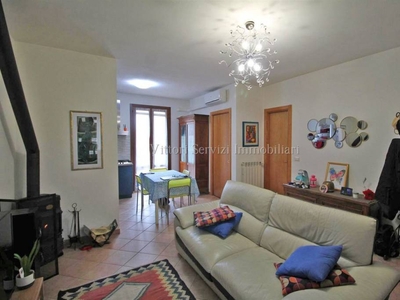 Villa a Schiera in vendita a Sinalunga via Rasella