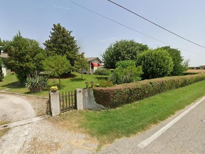 Villa bifamiliare in Adria Via San Pietro Basso, 0, Adria (RO)