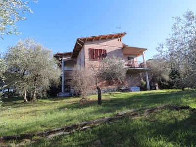 Villa in vendita a Castelnuovo Berardenga strada Provinciale 111/b di Monteaperti