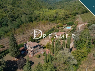 Villa in vendita a Gaiole in Chianti loc, sp73/a, 27
