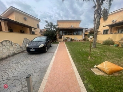 Villa in Vendita in Via Giuseppe Micali a Roma
