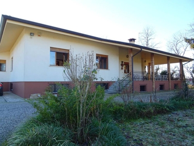 villa indipendente in vendita a Bicinicco
