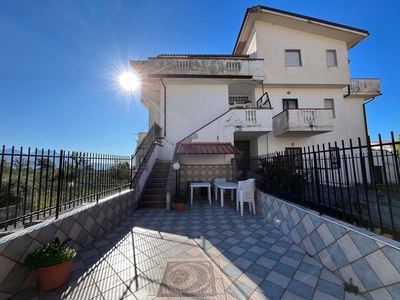 Villa trifamiliare in Via Santa Catrina, 0, Scalea (CS)