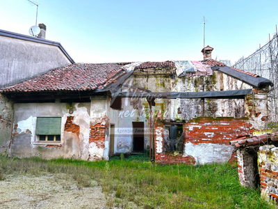 rustico / casale in vendita a Fontaniva