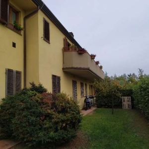 Appartamento in Frazione Antraccoli Via Romana 1732/M, Lucca, 7 locali