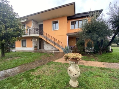 appartamento in vendita a Puegnago sul Garda