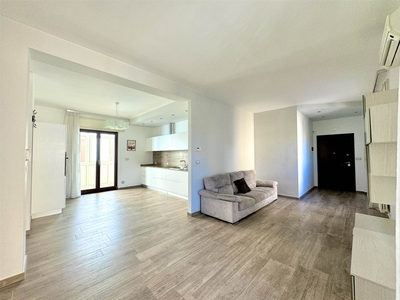 Appartamento in vendita a Trani Barletta-andria-trani