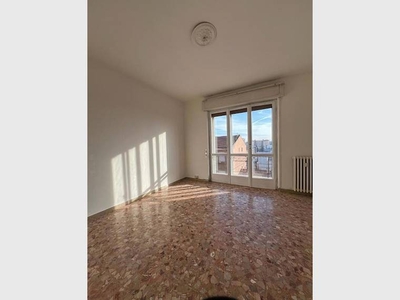Appartamento in vendita a Verona, Verona, VR