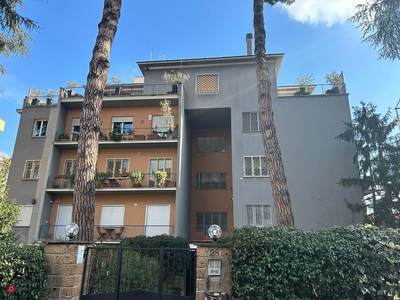 Appartamento in Vendita in Via Quinto Fabio Pittore 28 a Roma