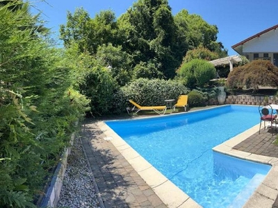 Appartamento Lucy with shared pool