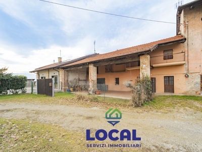 Casa indipendente in Via del passatore 144, Cuneo, 5 locali, 2 bagni