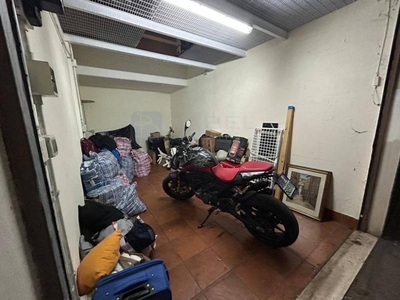 garage in vendita a Roma