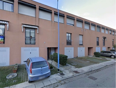 Villa a schiera in Via J. Robusti 201, Brescia, 4 locali, 2 bagni