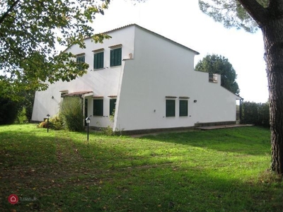 Villa in Vendita in Via Edoardo Perino 200 a Roma