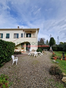 Villa in Via della Padula 293, Livorno, 7 locali, 3 bagni, posto auto