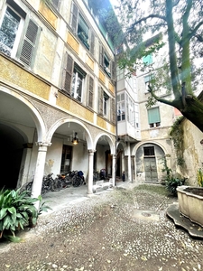 Palazzo a Brescia in Contrada Santa Chiara, San Faustino