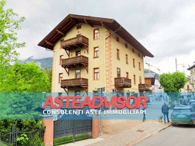 Appartamento all'asta a Cortina d'Ampezzo località Sotto Le Rive, Via Roma, 52