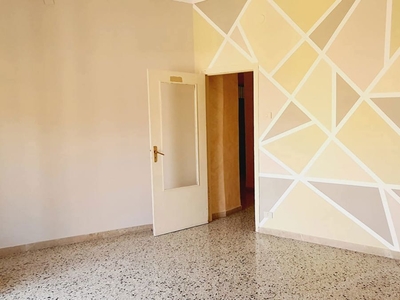 Appartamento di 110 mq in affitto - Palermo