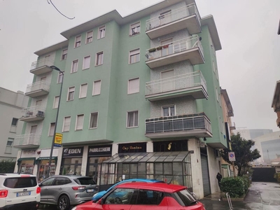 Appartamento in Vendita a Milano, 255'000€, 75 m²