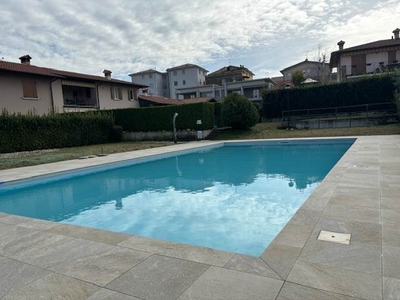 Appartamento in vendita a Moniga Del Garda Brescia