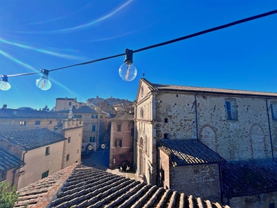 Appartamento in vendita a Montepulciano Siena