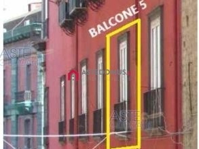 Appartamento in Vendita a Napoli, 388'125€, 226 m²