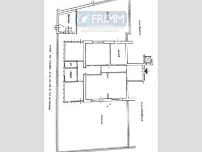 Appartamento in Vendita a Roma, 320'000€, 147 m²