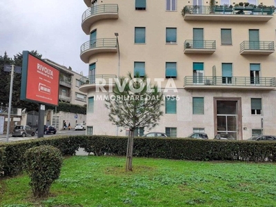 Appartamento in Vendita a Roma, zona Parioli, 1'690'000€, 250 m²