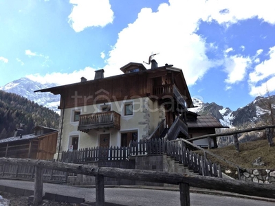 Appartamento in vendita a Val di Zoldo via Tabaro, 2