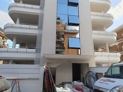 Appartamento in Vendita in Via Antonio Santoro 9 a Roma