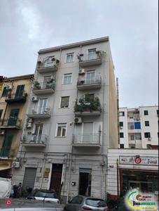 Appartamento in Vendita in Via Alessandro la Marmora a Palermo