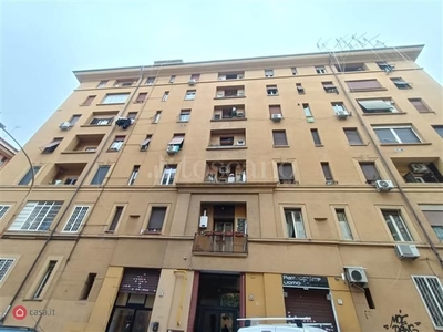Appartamento in Vendita in Via Amico da Venafro a Roma