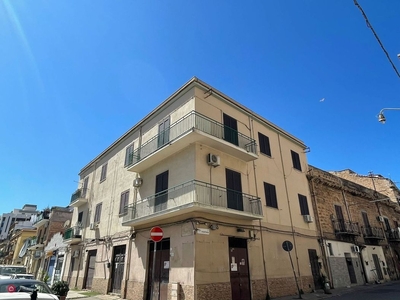 Appartamento in Vendita in Via Briuccia 1 a Palermo