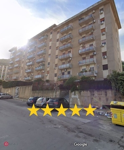 Appartamento in Vendita in Via Bronte a Palermo