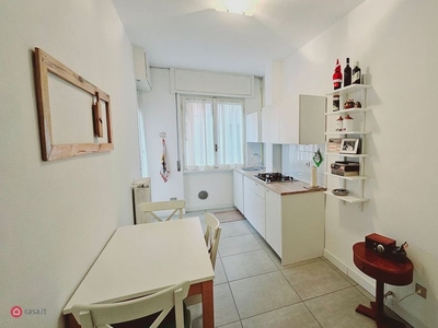Appartamento in Vendita in Via Dolomiti 11 a Milano