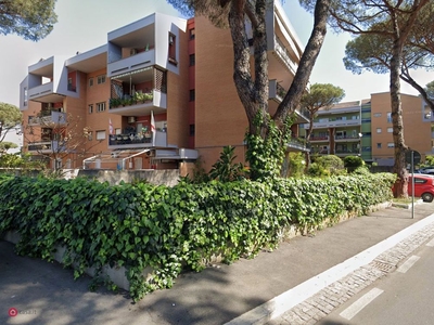 Appartamento in Vendita in Via Euripide 48 a Roma