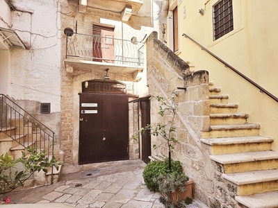 Appartamento in Vendita in Via Gisondi a Palo del Colle