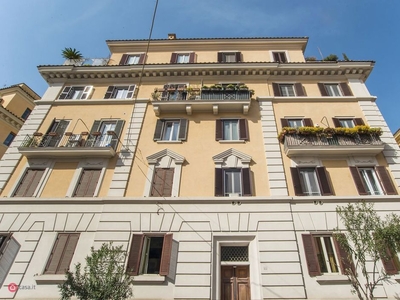 Appartamento in Vendita in Via Lima a Roma