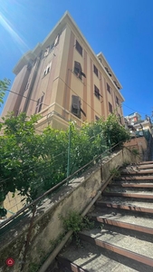Appartamento in Vendita in Via Loano 23 a Genova