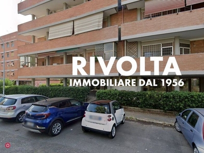 Appartamento in Vendita in Via Mario Mona 63 a Roma