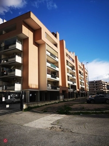 Appartamento in Vendita in Via Mattè Trucco 59 a Roma