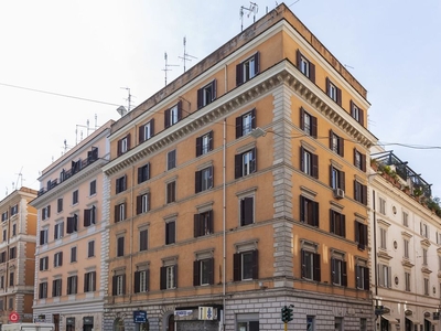 Appartamento in Vendita in Via Salaria a Roma