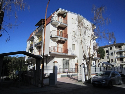 Appartamento indipendente in vendita a Pietrapaola Cosenza Marina Di Pietrapaola