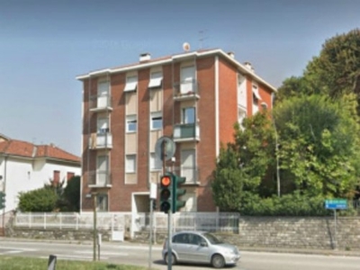 Bilocale in Vendita a Como, zona Rebbio-Prestino, 125'000€, 74 m²