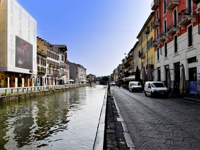 Bilocale in Vendita a Milano, zona Ticinese, 233'000€, 45 m²