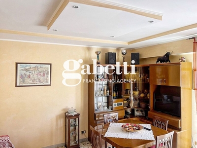 Bilocale in Vendita a Roma, 187'000€, 60 m²