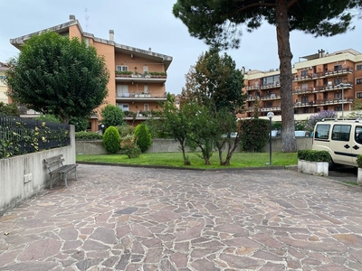 Bilocale in Vendita a Roma, 257'000€, 80 m²